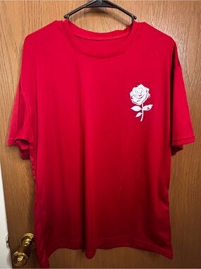 Red Short Sleeve Tee with White Rose Graphic Accent